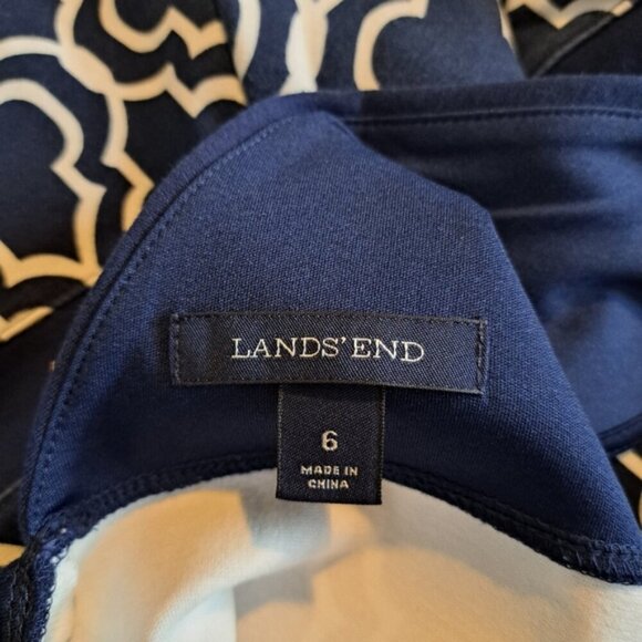Lands' End Sleeveless Fit & Flare Dress Geometric Print Stretch Navy Size 6 EUC - Picture 2 of 6